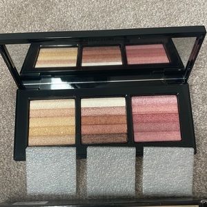 NIB Bobbi Brown Bobbi to glow shimmer brick palette limted ed blush highlighter